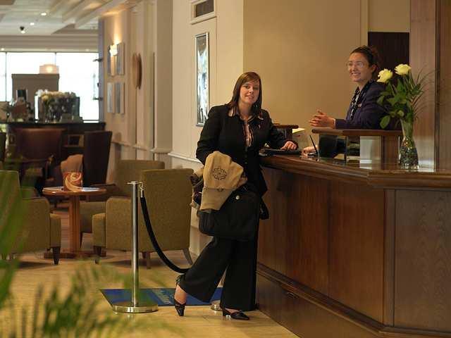Hilton Dundee Hotel Interior foto